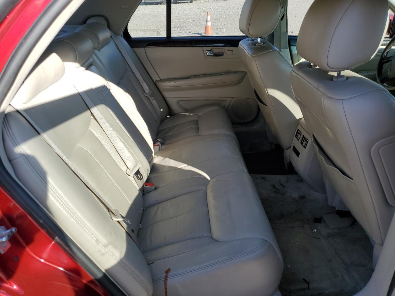 2008 Cadillac DTS - Image 10