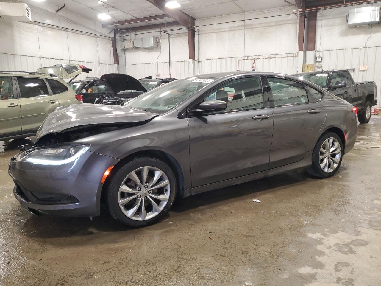 2015 Chrysler 200 S