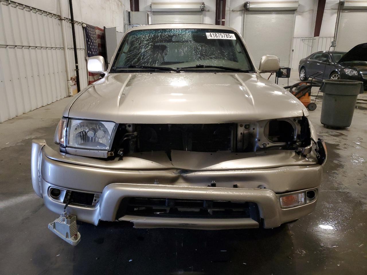 2002 Toyota 4Runner - Image 5