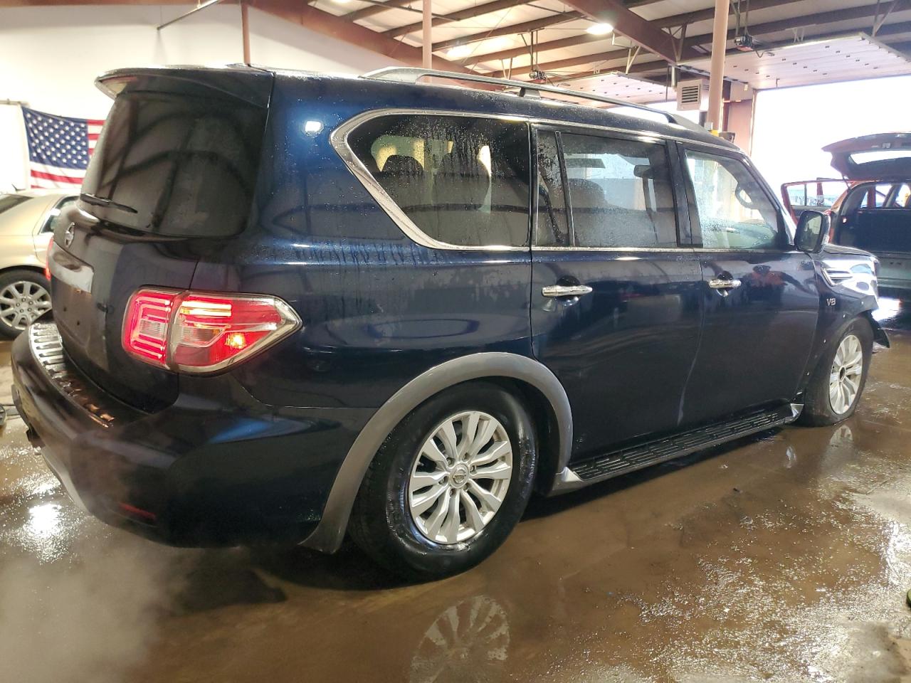 2018 Nissan Armada - Image 3