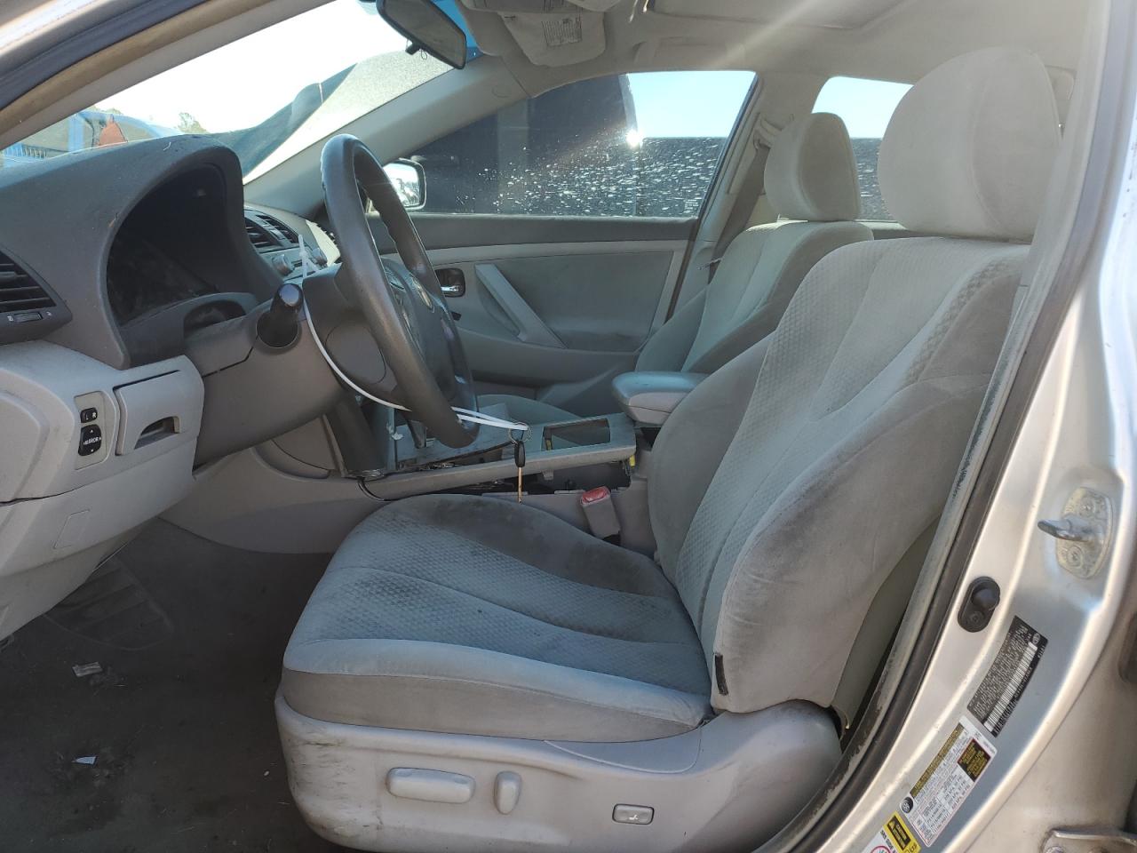 2009 Toyota Camry - Image 7