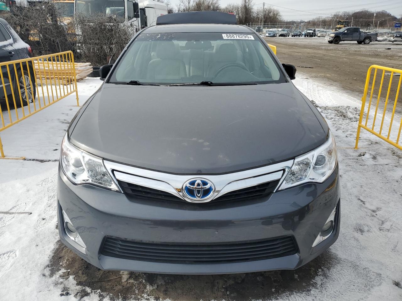2012 Toyota Camry - Image 5