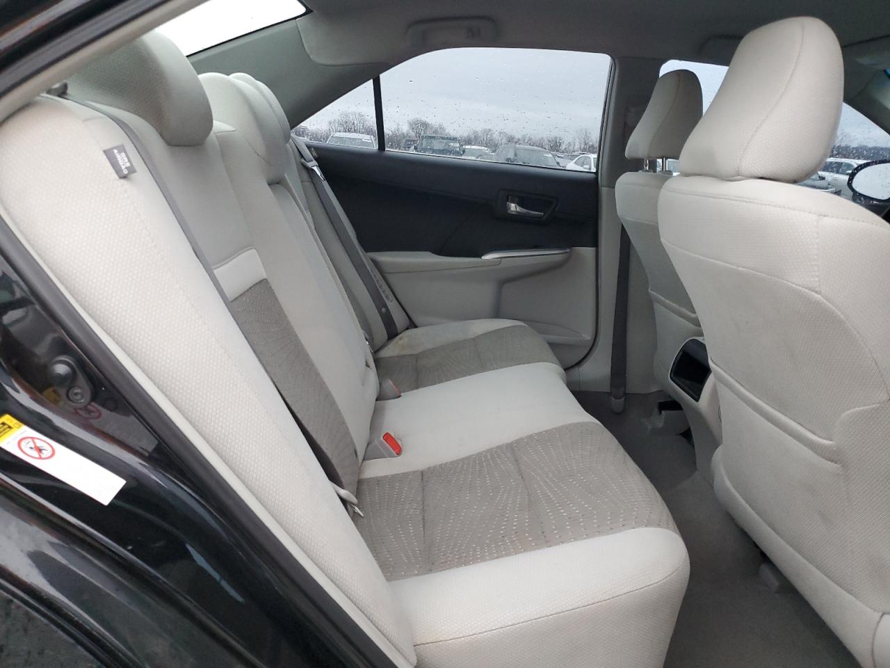 2013 Toyota Camry - Image 10
