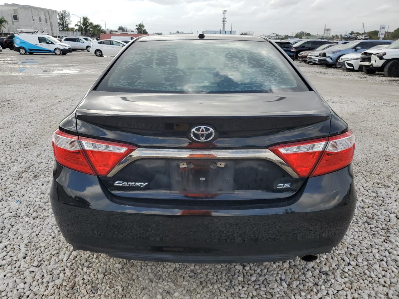 2016 Toyota Camry - Image 6