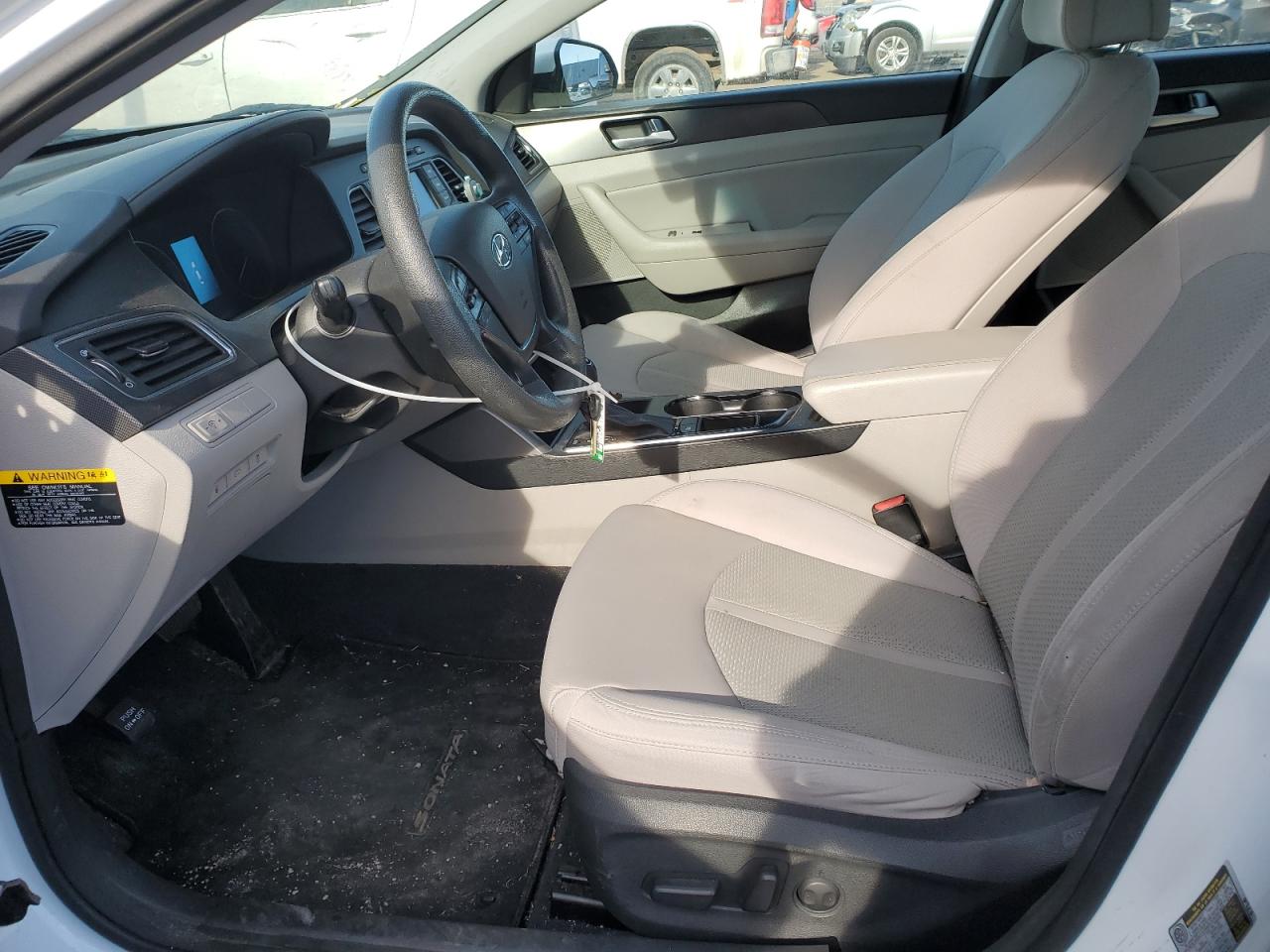 2015 Hyundai Sonata - Image 7