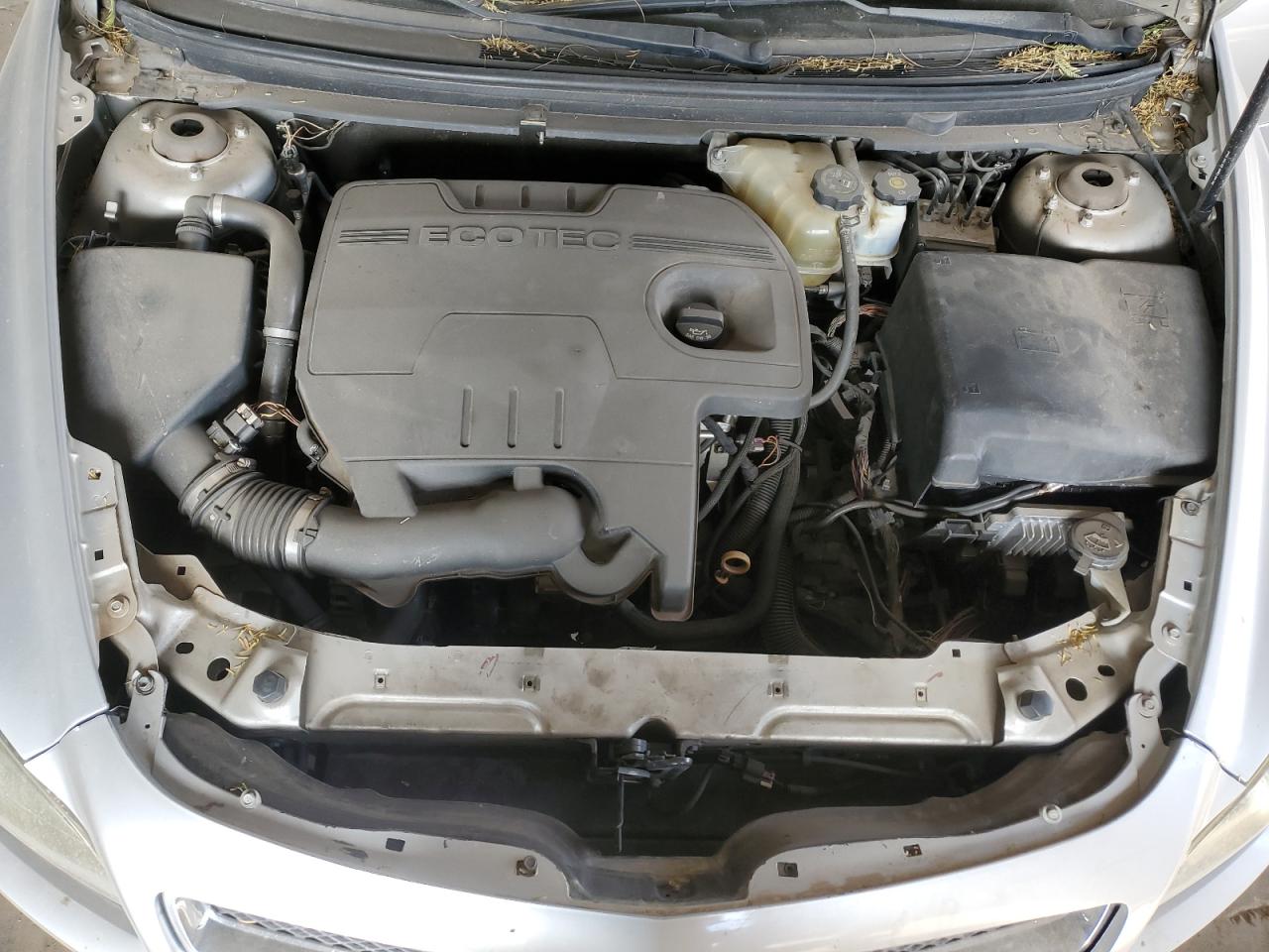 2012 Chevrolet Malibu - Image 11