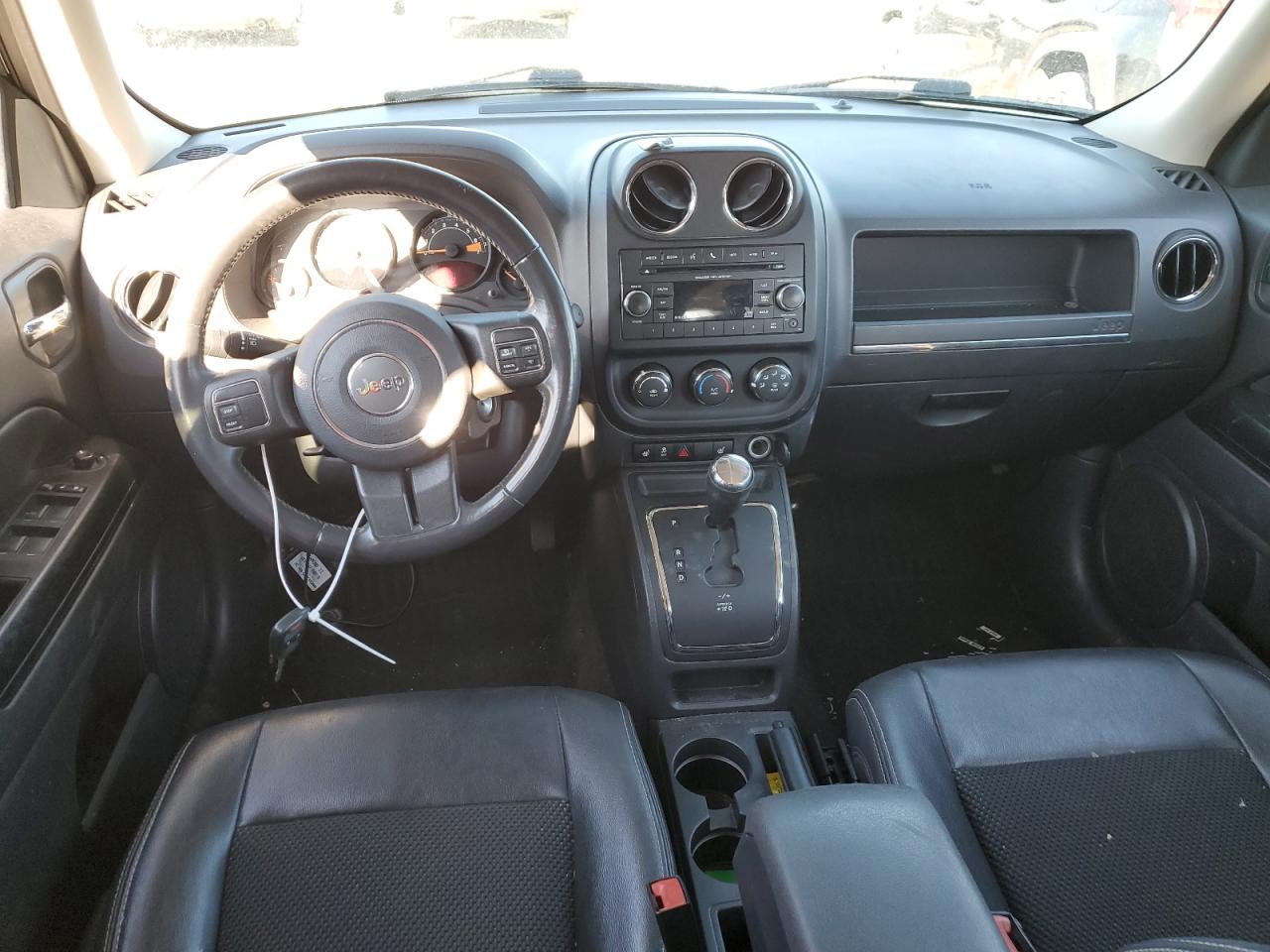 2016 Jeep Liberty (Patriot) - Image 8