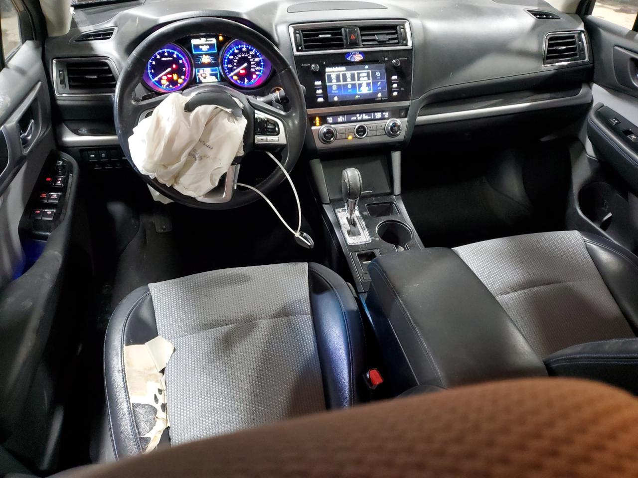 2017 Subaru Legacy - Image 8