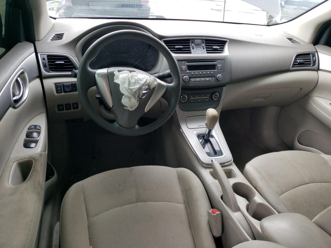 2014 Nissan Sentra - Image 8