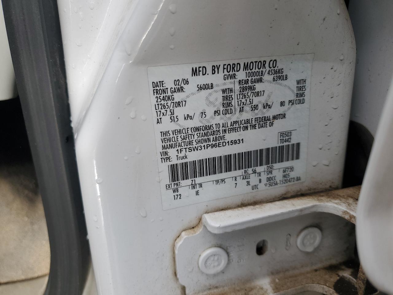 2006 Ford F350 - Image 13