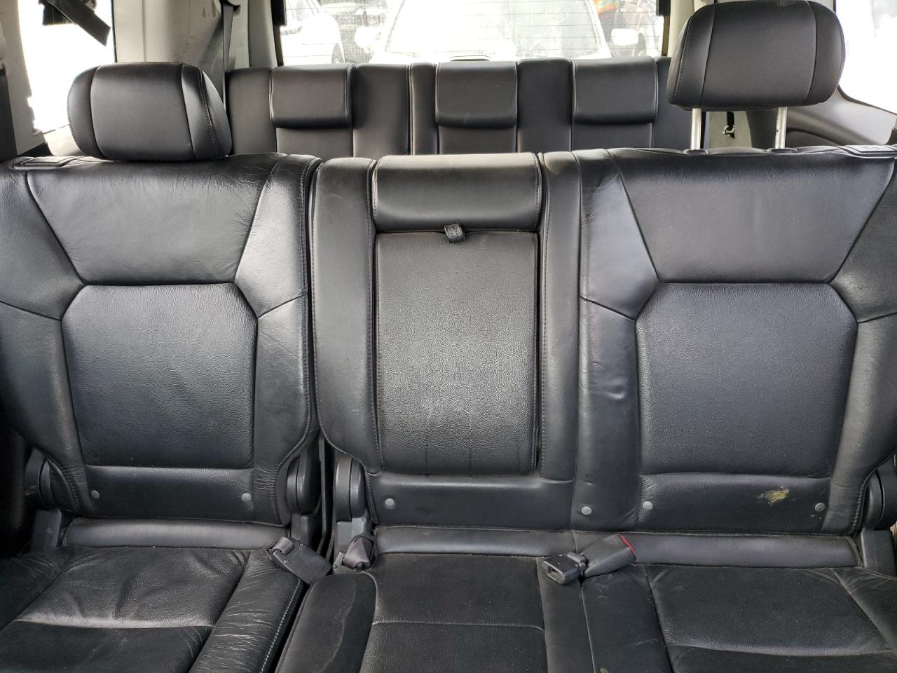 2010 Honda Pilot - Image 10