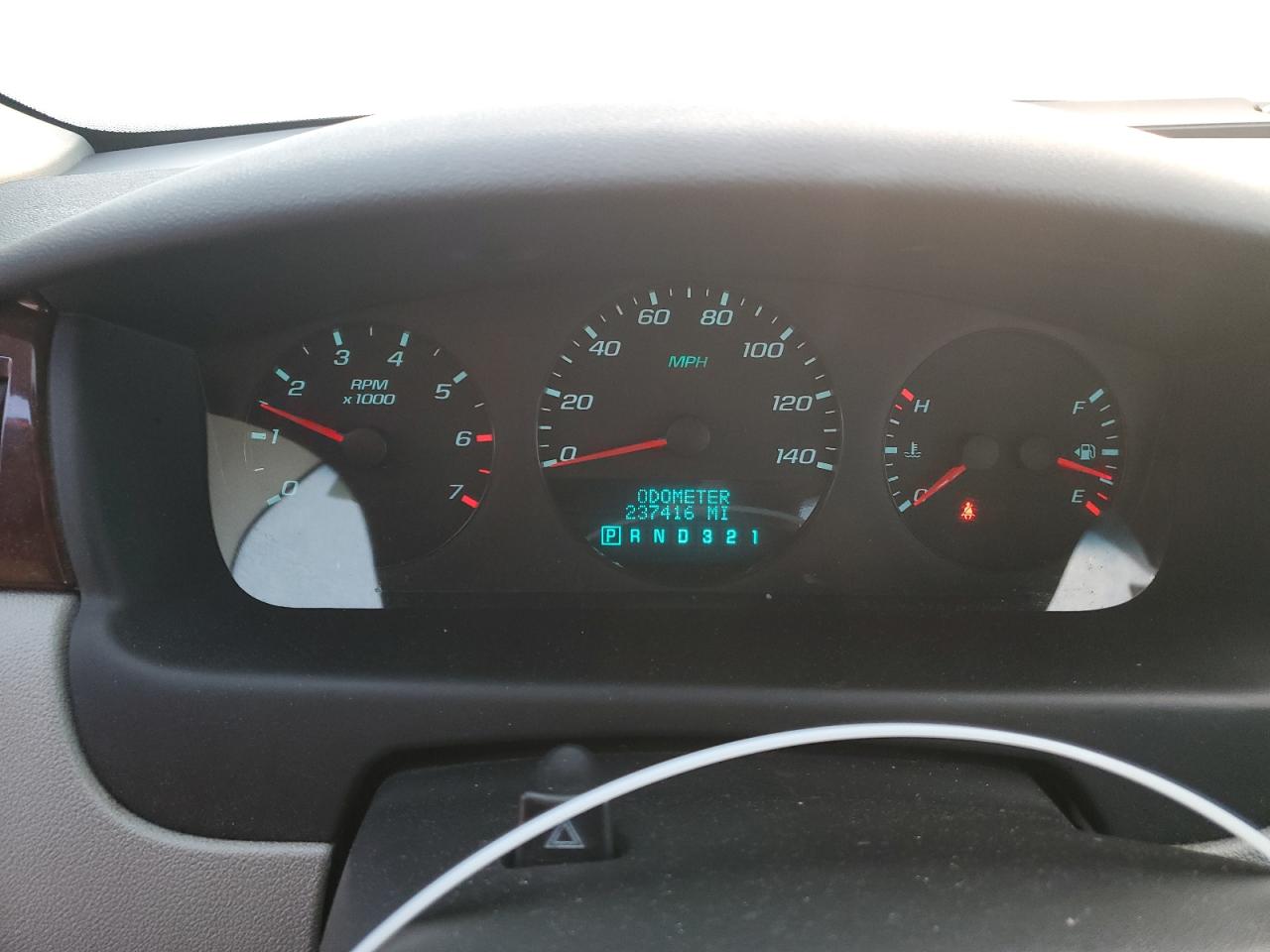 2008 Chevrolet Impala - Image 9