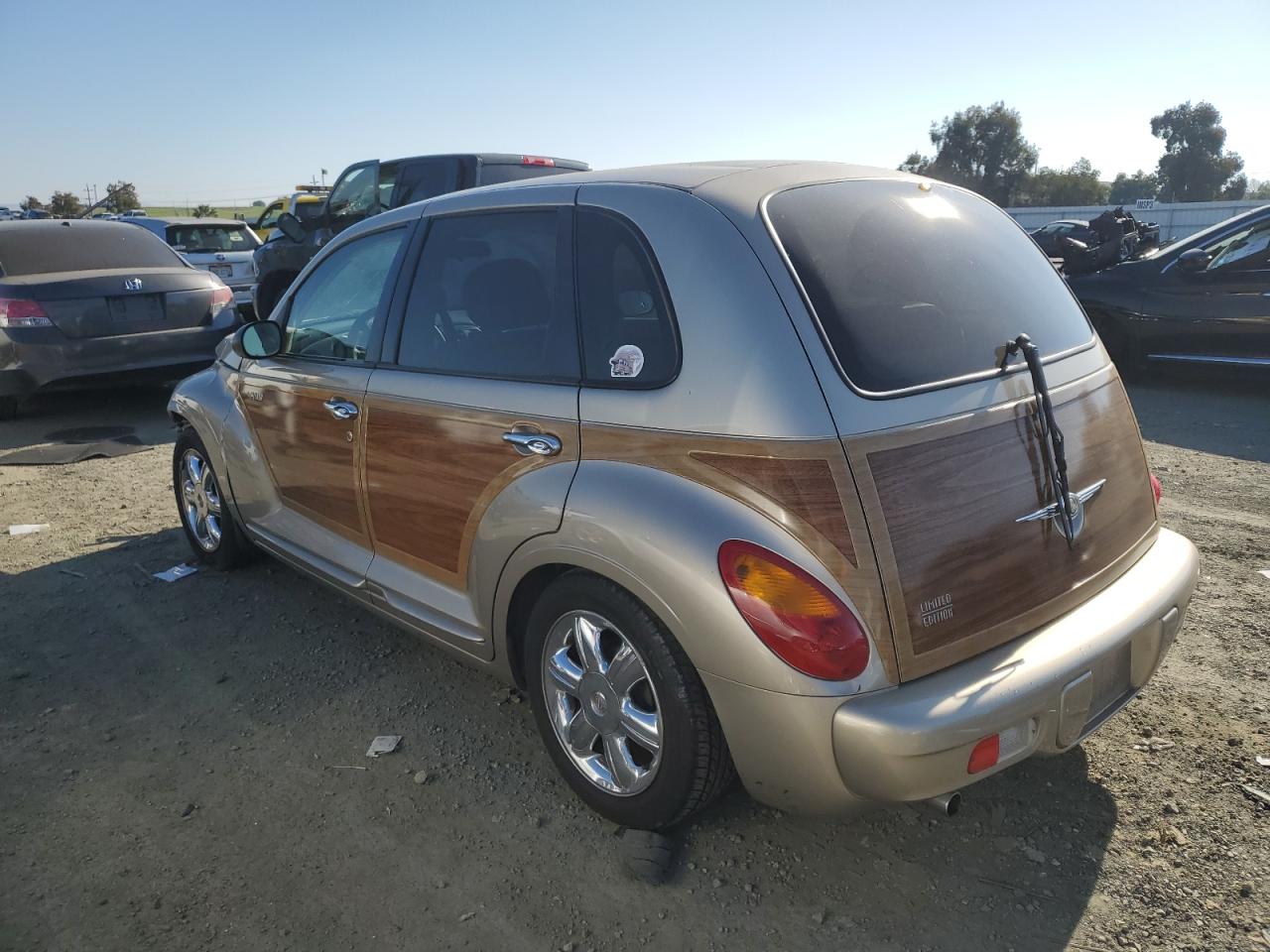 2003 Chrysler PT Cruiser - Image 2
