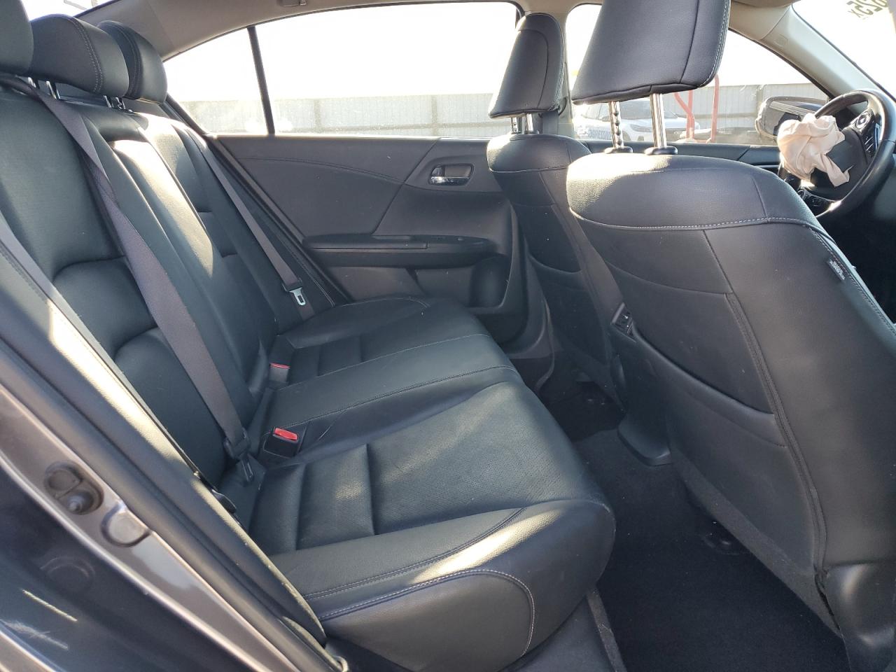 2017 Honda Accord - Image 10
