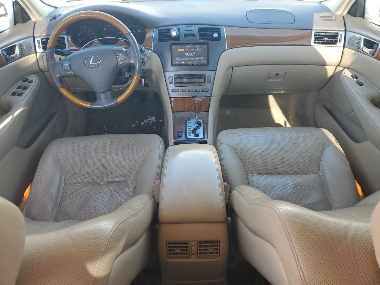 2005 Lexus ES - Image 8