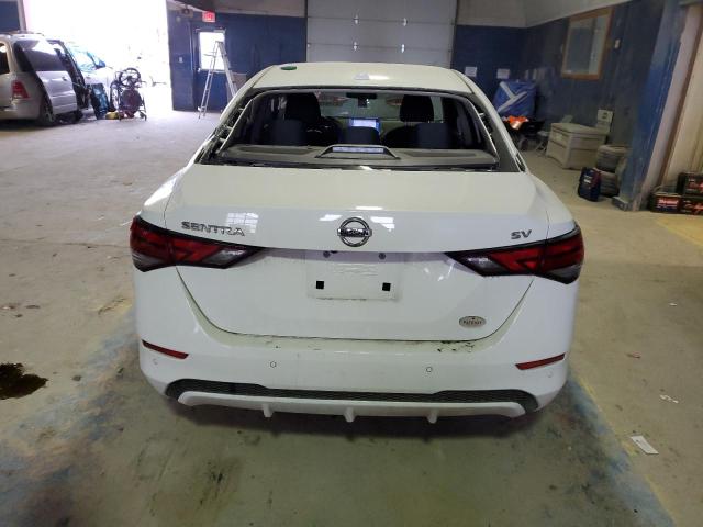 NISSAN SENTRA 2021 Белы