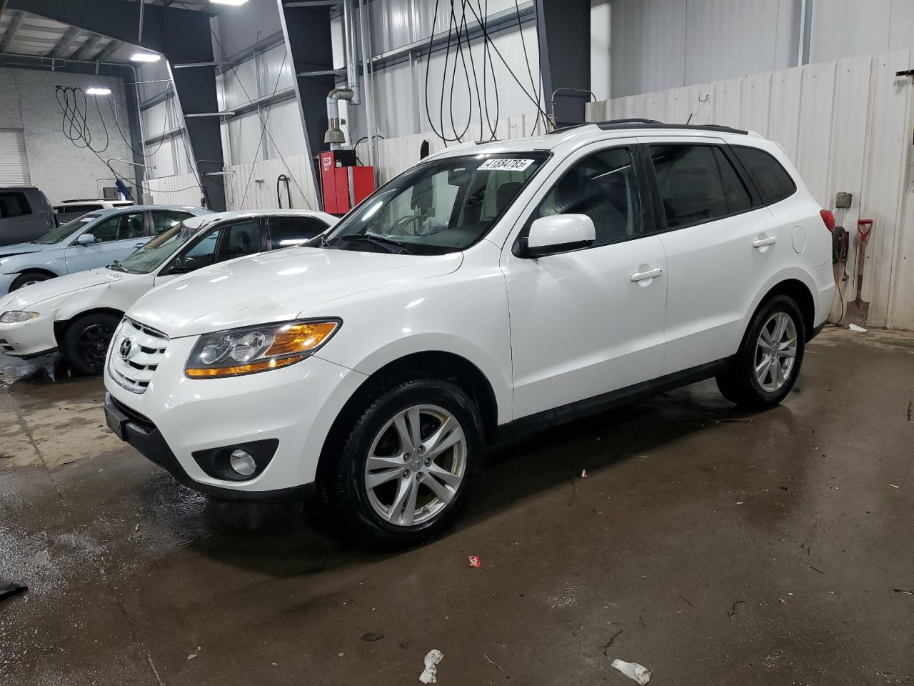 2010 Hyundai Santa Fe - Image 1