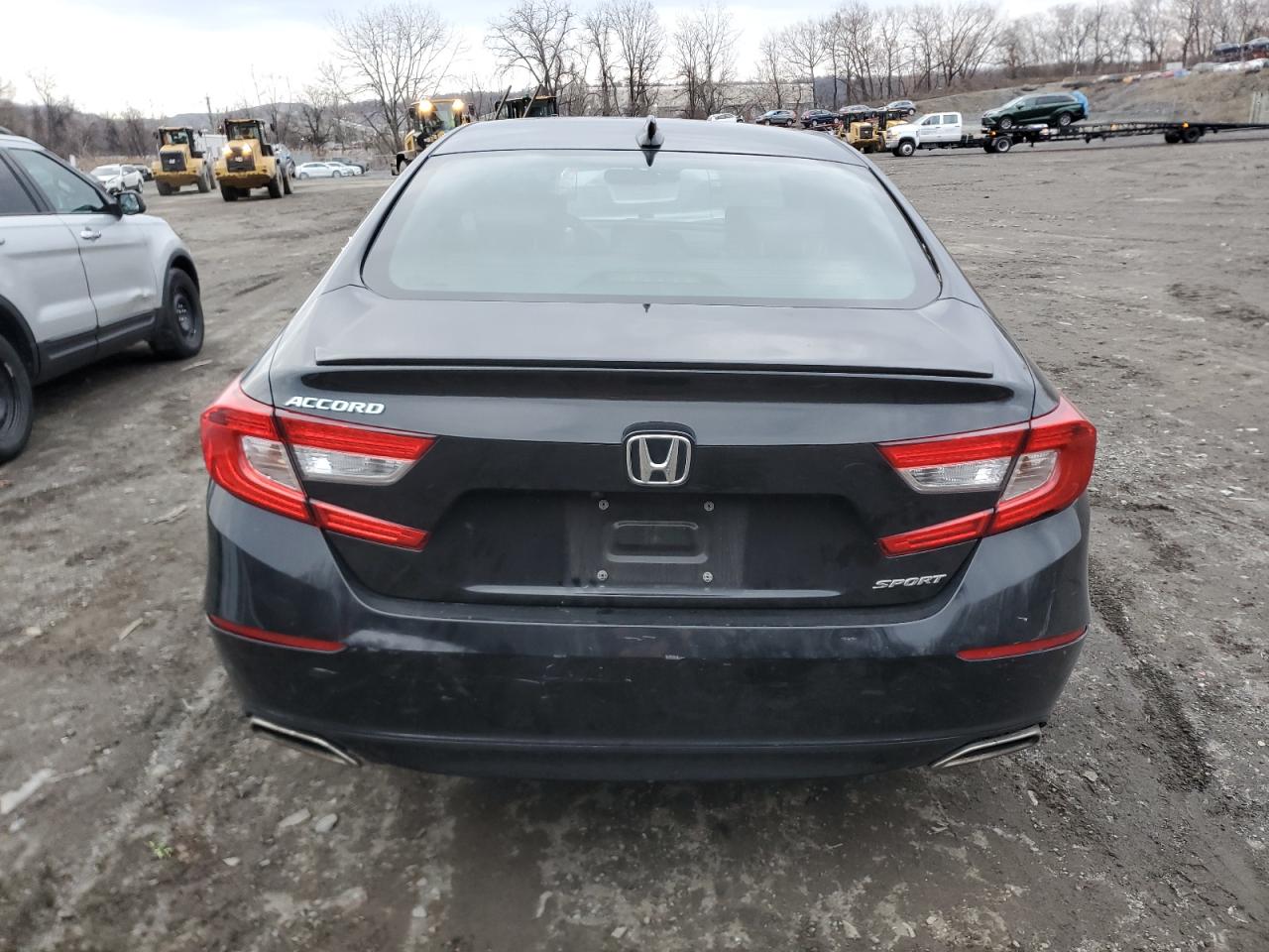 2021 Honda Accord - Image 6