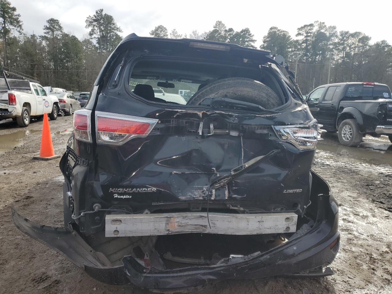 2014 Toyota Highlander - Image 6