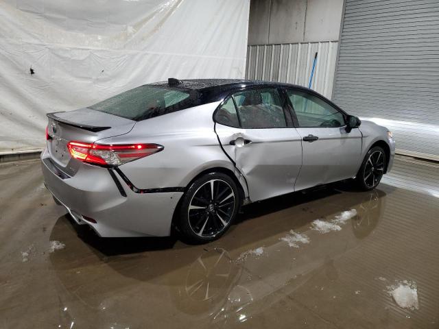  TOYOTA CAMRY 2018 Silver