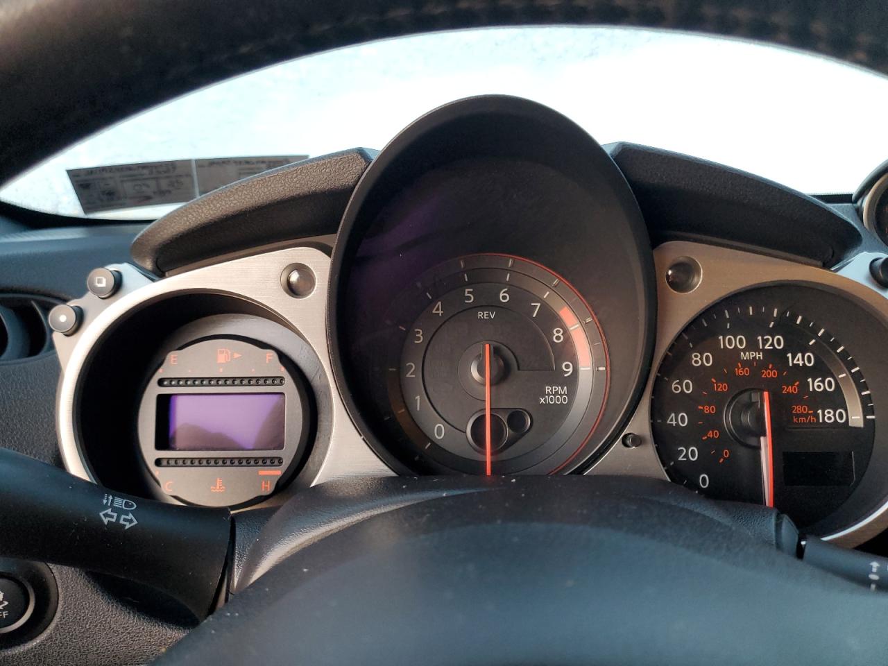 2015 Nissan 370Z - Image 9