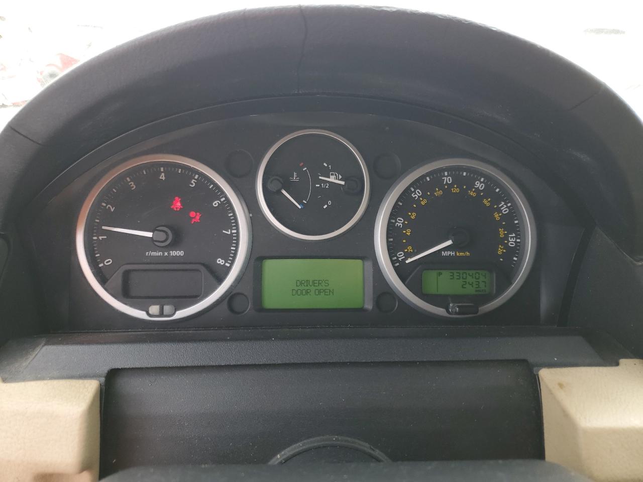 2007 Land Rover LR3 - Image 9