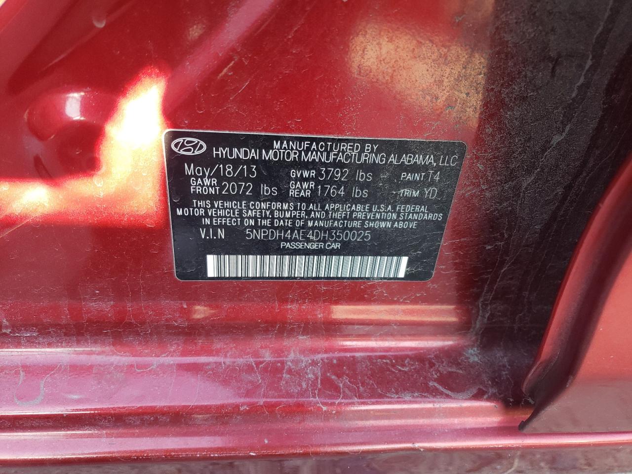 2013 Hyundai Elantra - Image 12