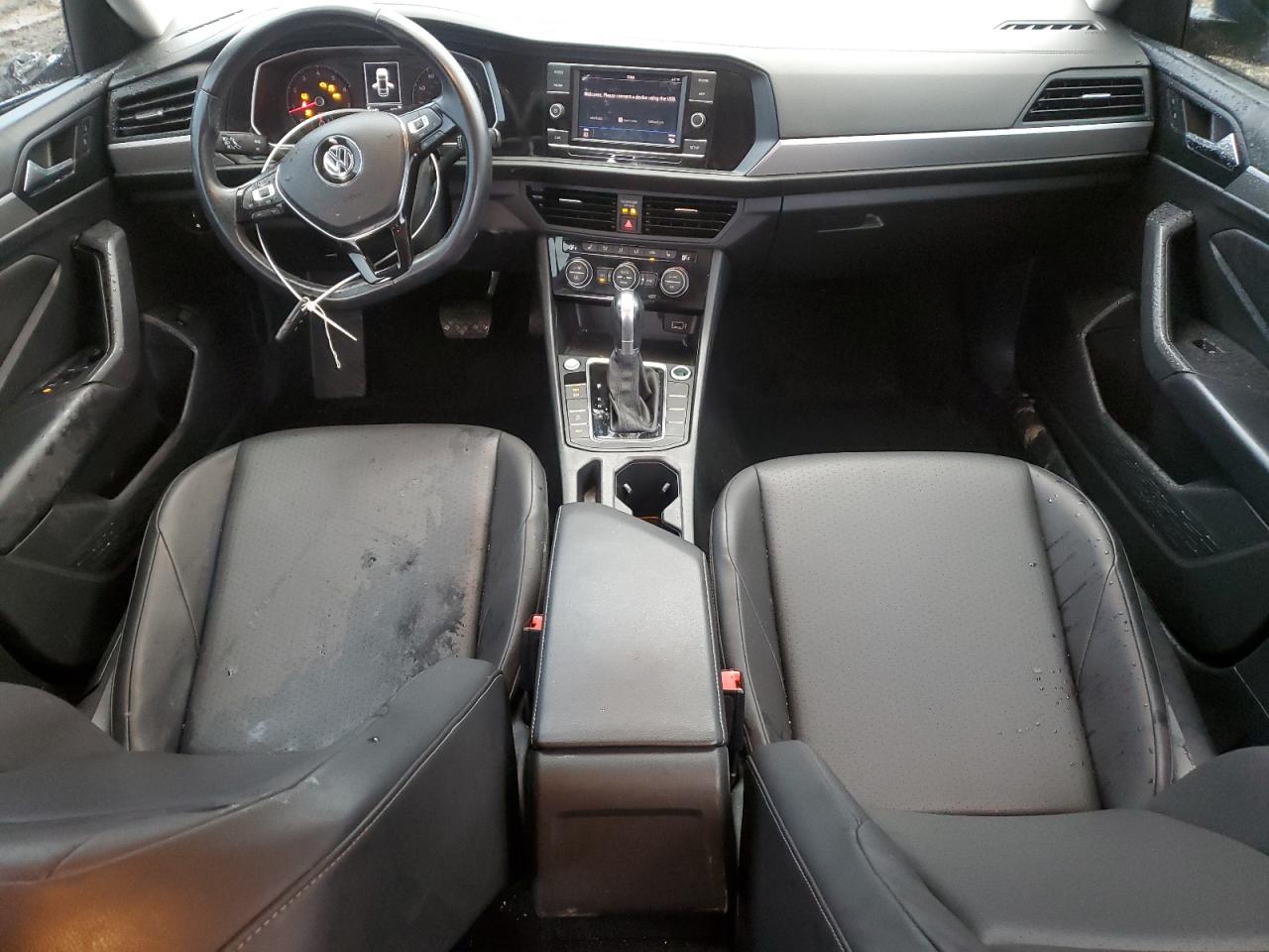 2019 Volkswagen Jetta - Image 8