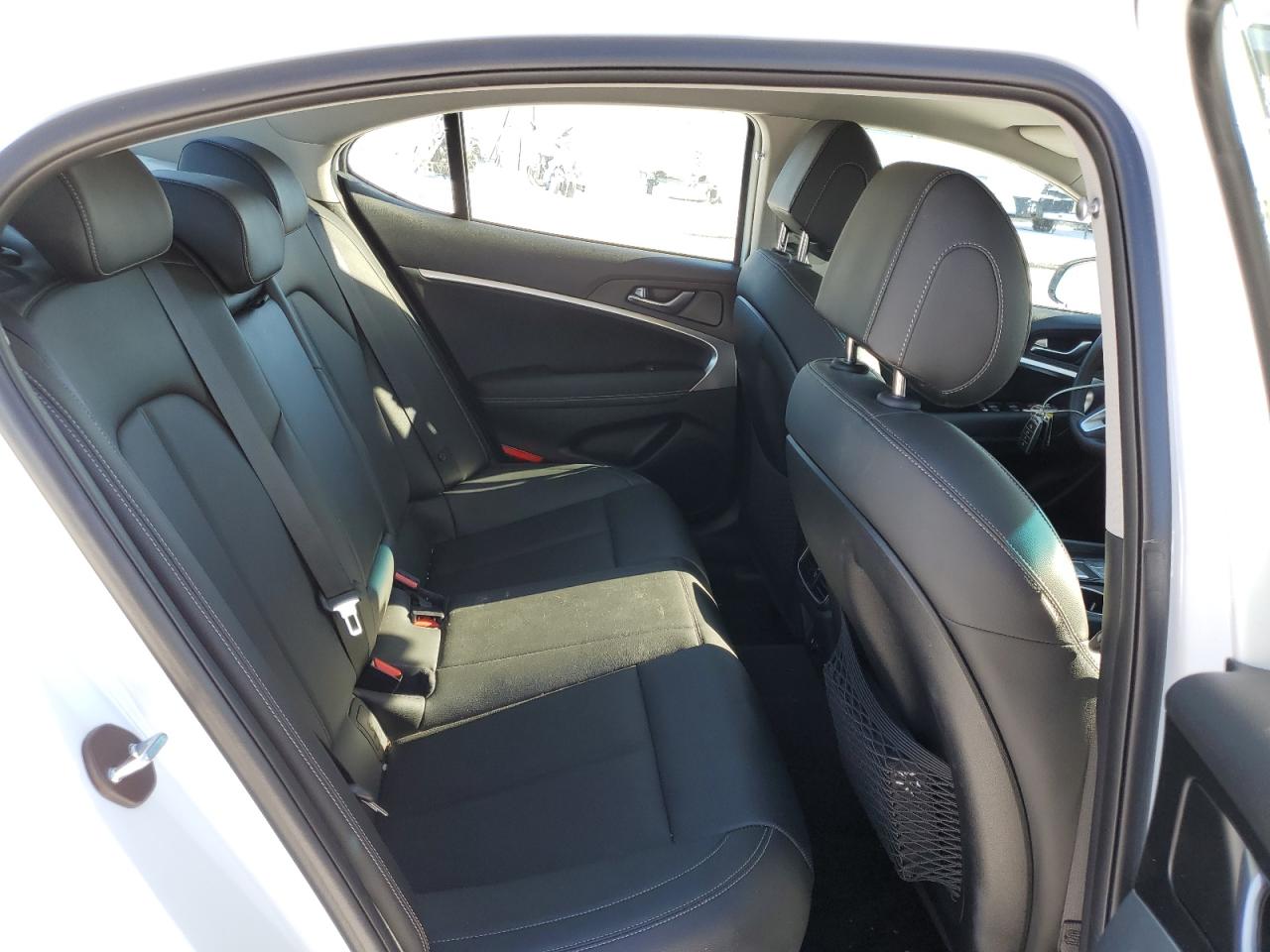 2020 Genesis G70 - Image 10