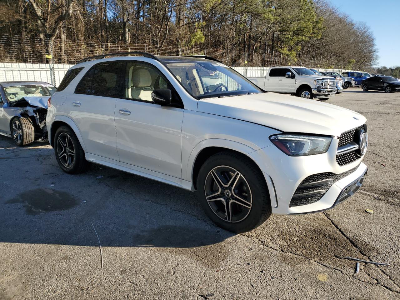 2020 Mercedes-Benz GLE - Image 4