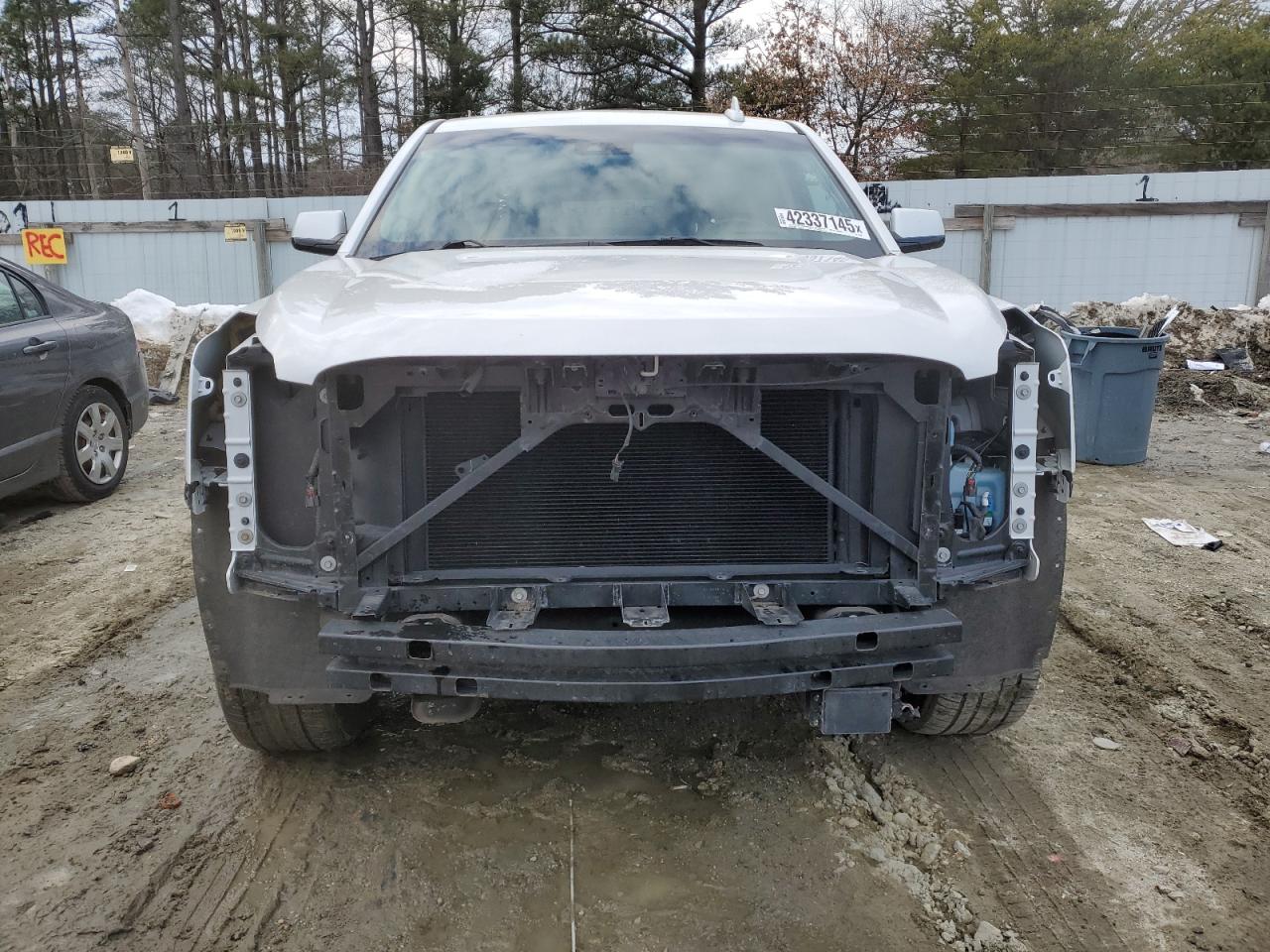 2019 GMC Yukon - Image 5