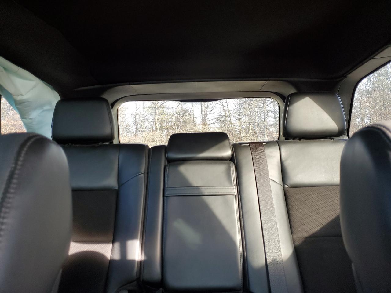 2020 Jeep Grand Cherokee - Image 10