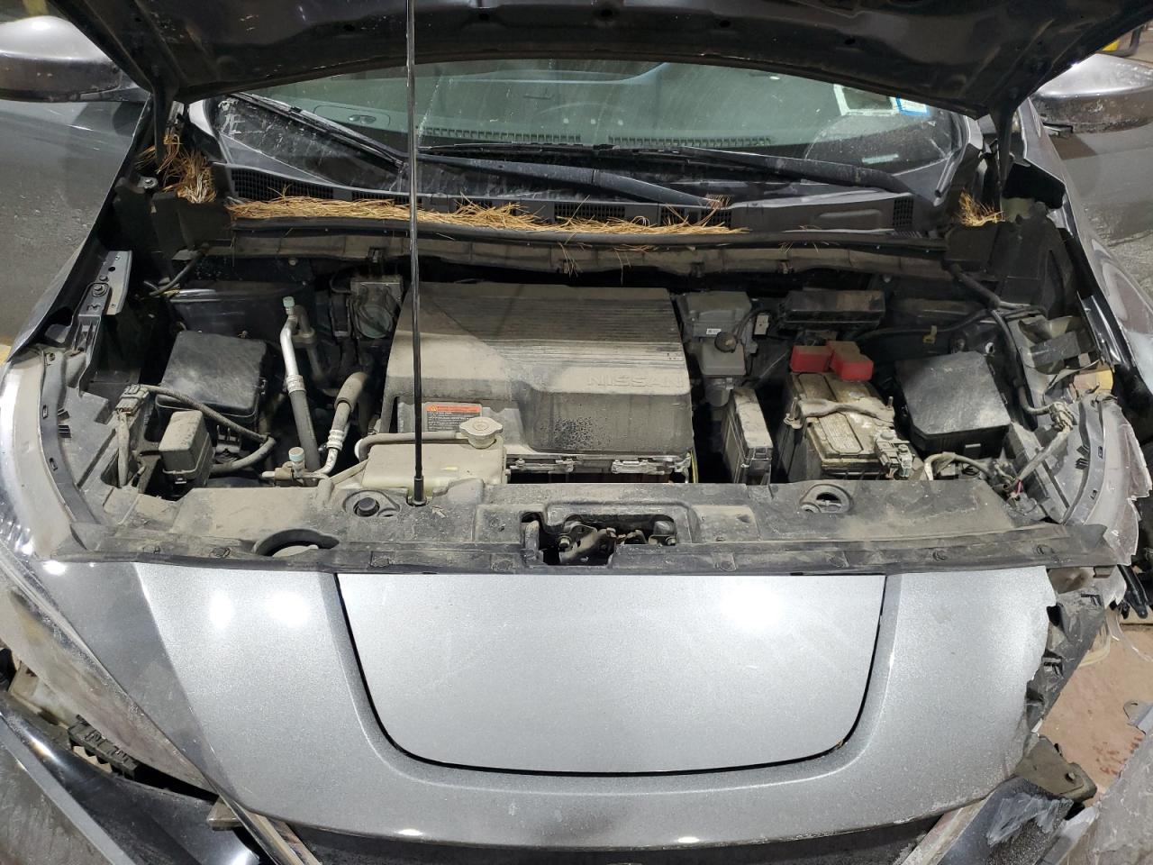 2018 Nissan Leaf - Image 11