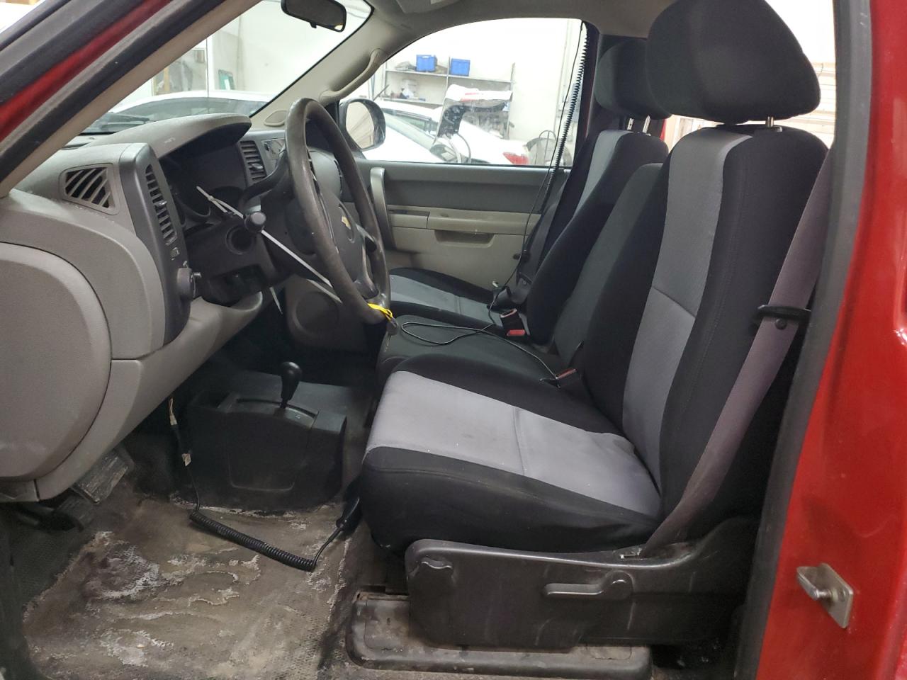 2012 Chevrolet Silverado - Image 7