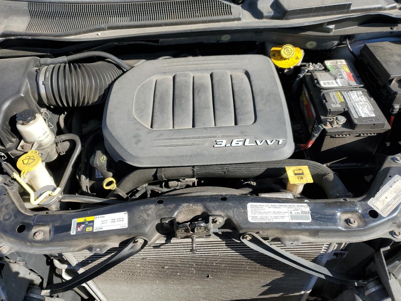 2014 Chrysler Town & Country - Image 12