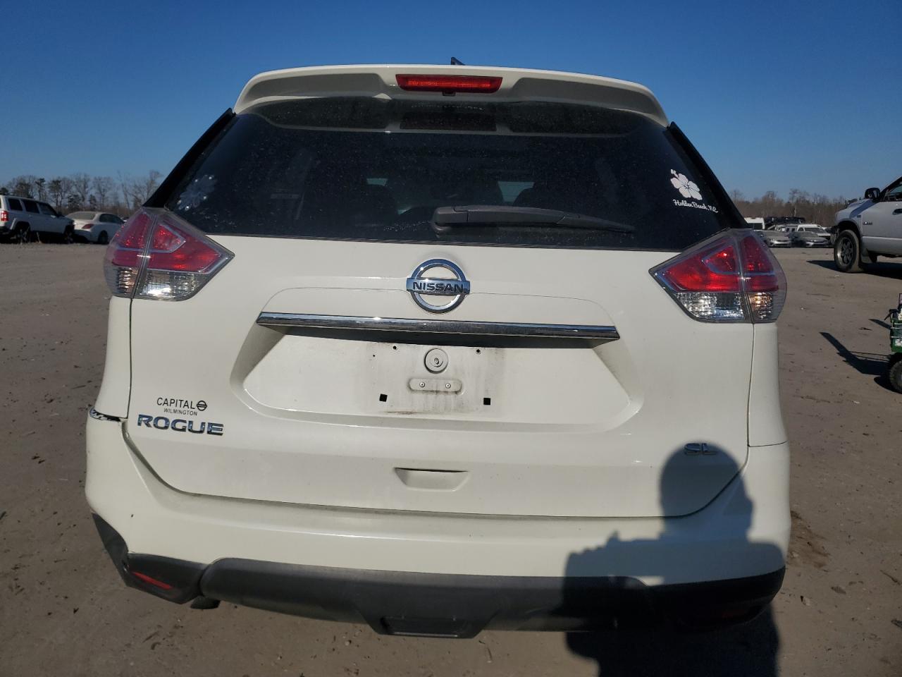 2015 Nissan Rogue - Image 6
