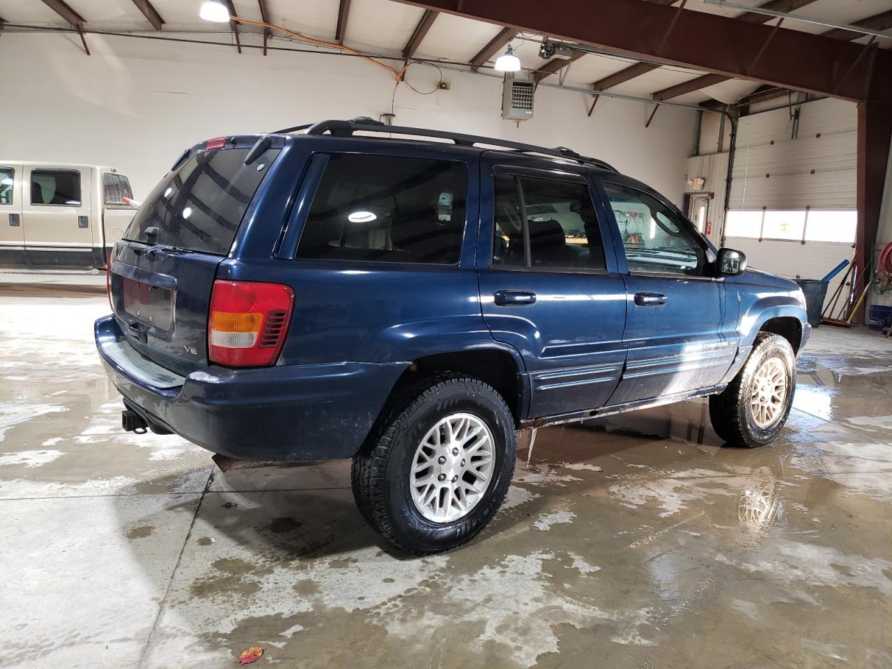 2002 Jeep Grand Cherokee - Image 3
