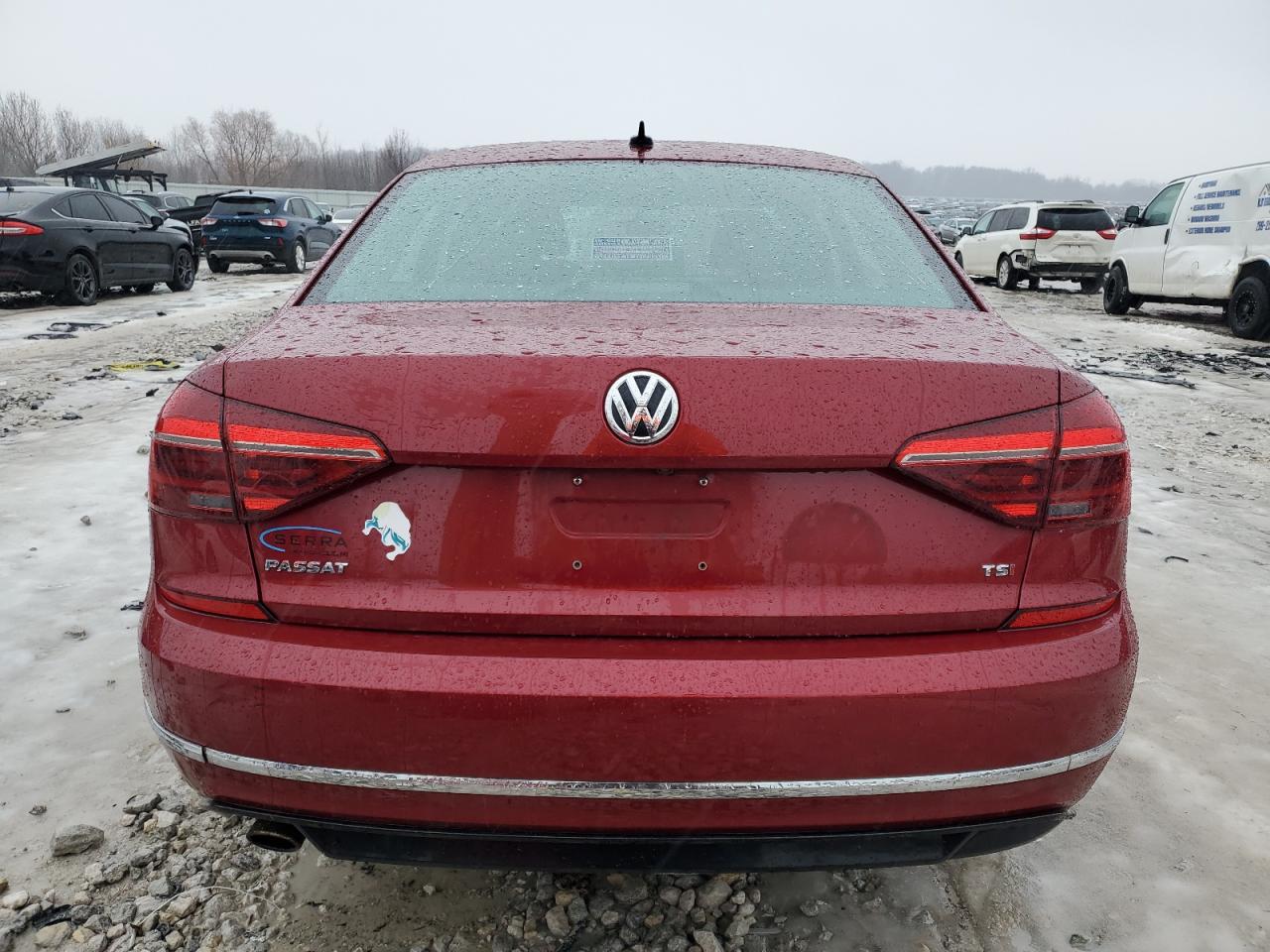 2018 Volkswagen Passat - Image 6