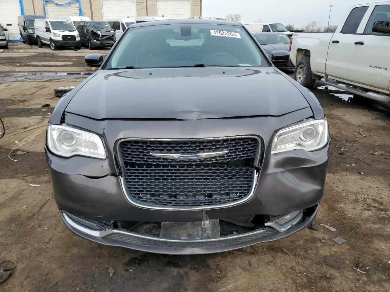 2015 Chrysler 300 - Image 5