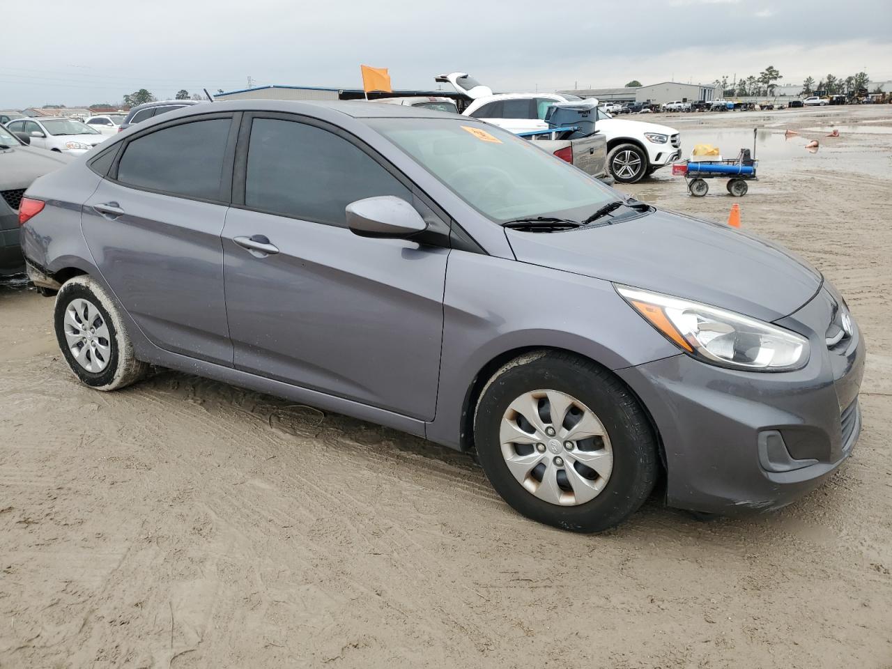 2017 Hyundai Accent - Image 4