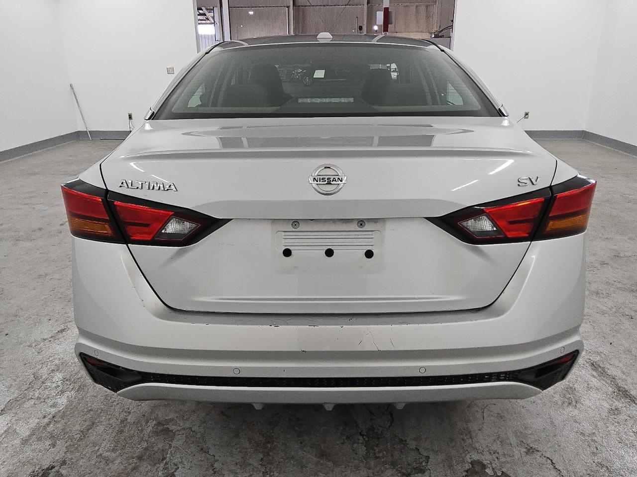 2021 Nissan Altima - Image 6