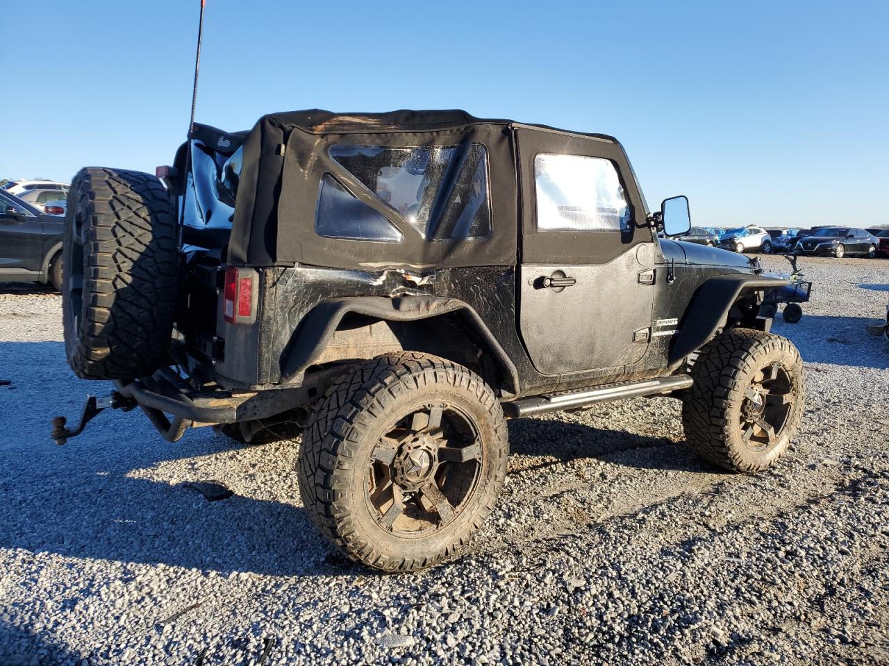 2011 Jeep Wrangler - Image 3