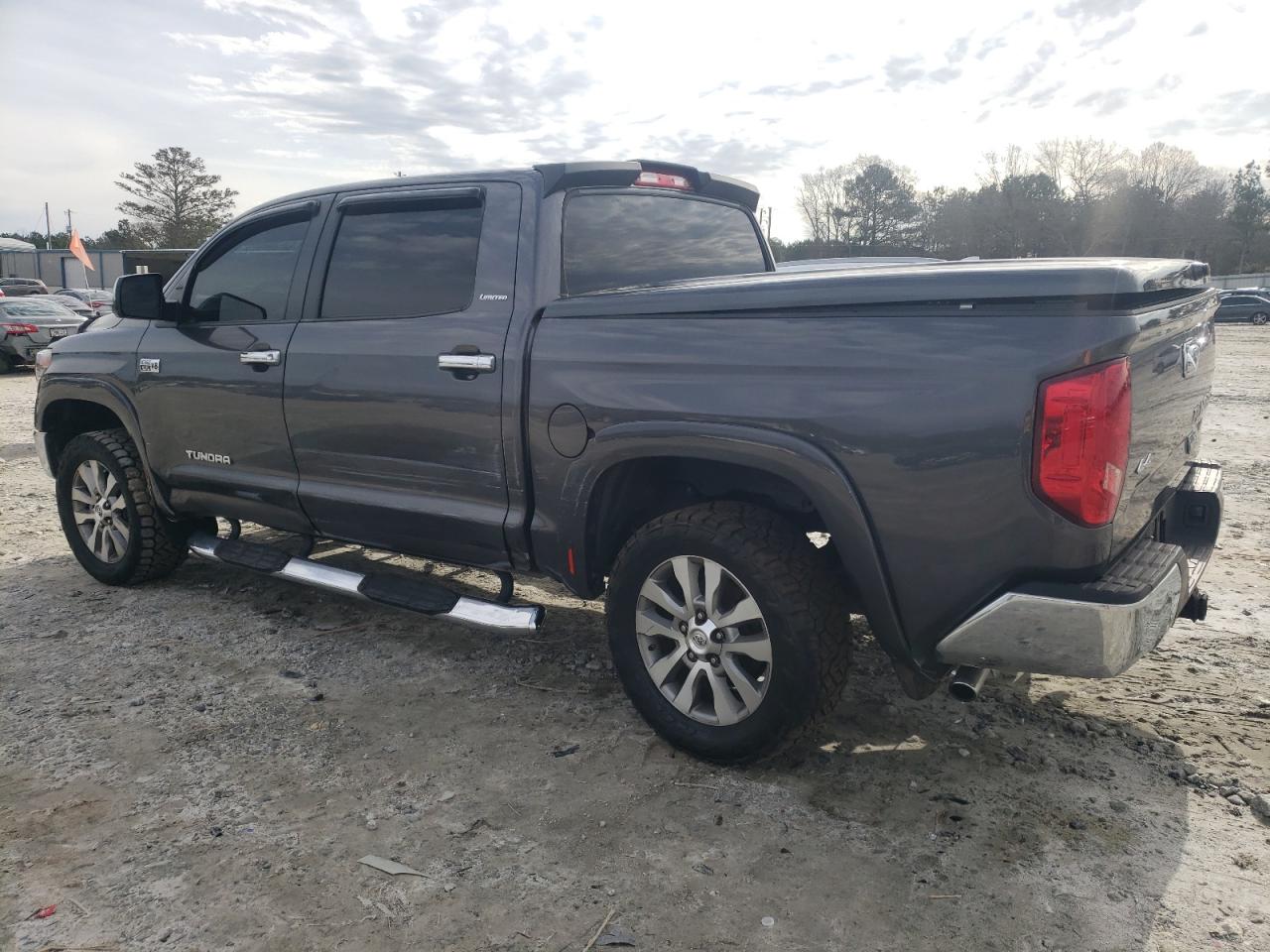 2015 Toyota Tundra - Image 2