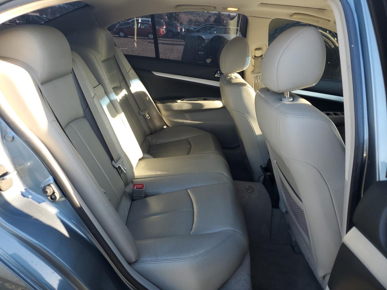2009 Infiniti G - Image 10