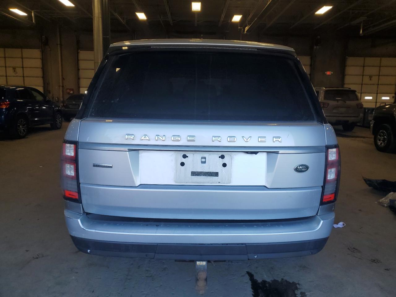 2016 Land Rover Range Rover - Image 6