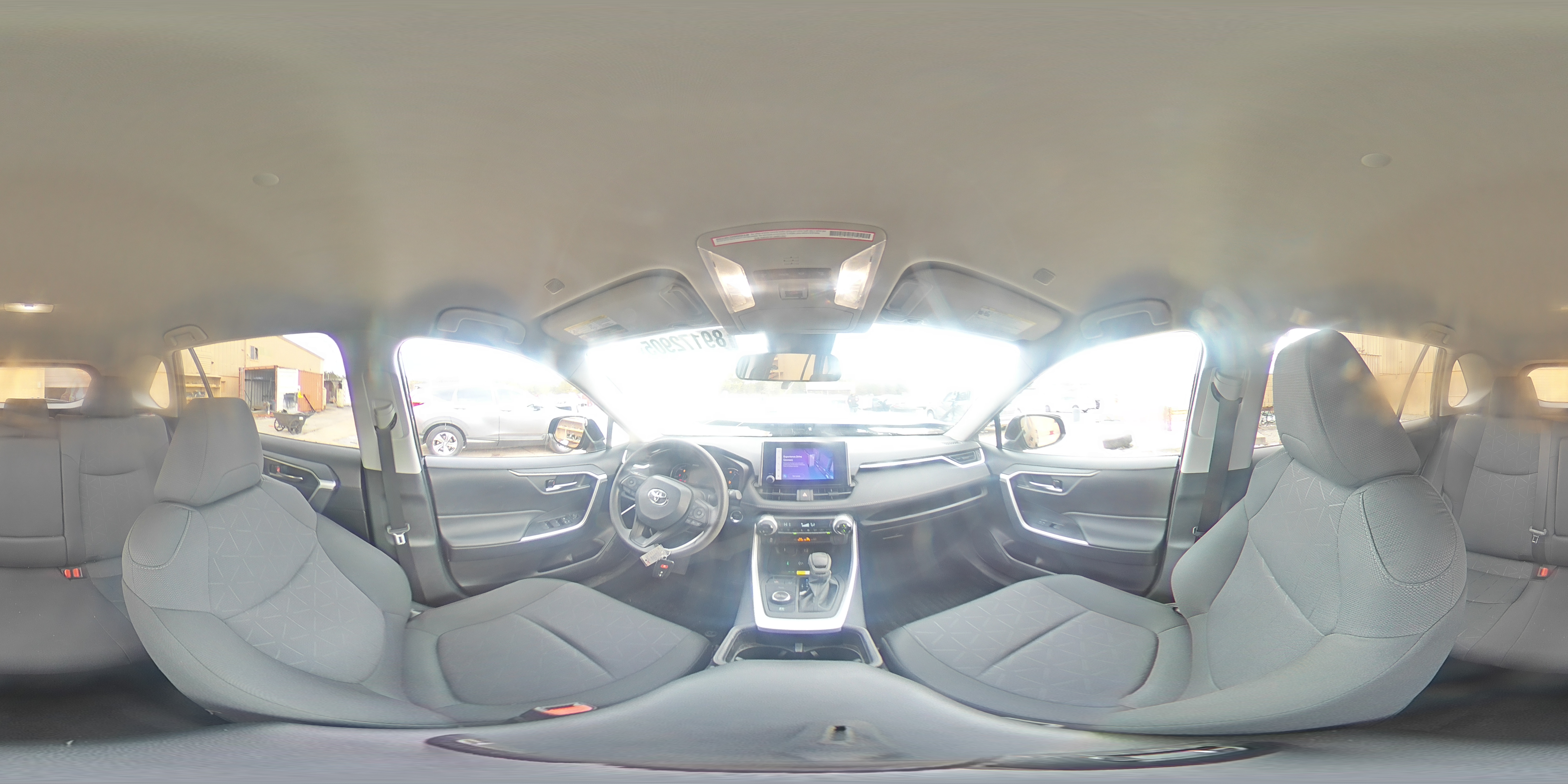 2024 Toyota RAV 4 - Image 14