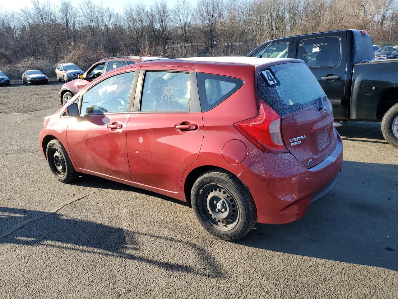 VIN 3N1CE2CP7JL365625 2018 NISSAN VERSA no.2