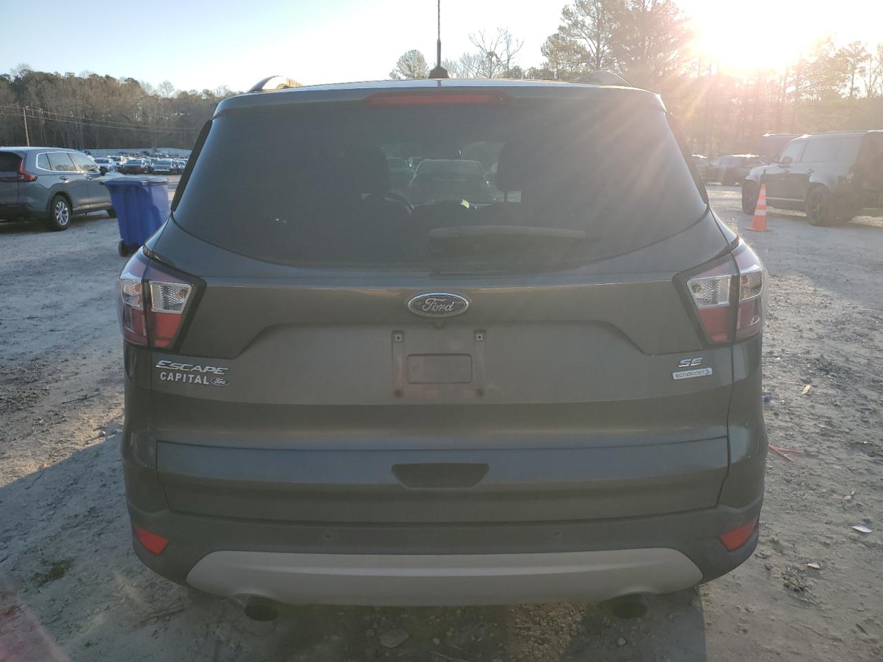 VIN 1FMCU0G91HUC14307 2017 FORD ESCAPE no.6