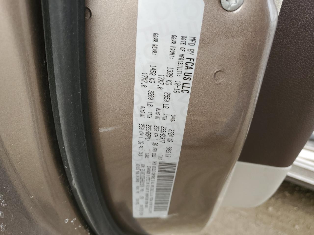 2017 Chrysler Pacifica - Image 14