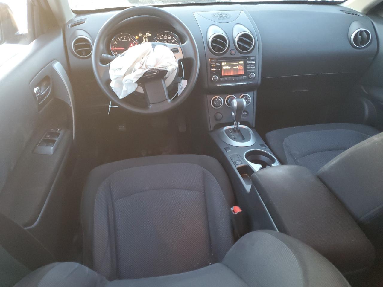 2012 Nissan Rogue - Image 8